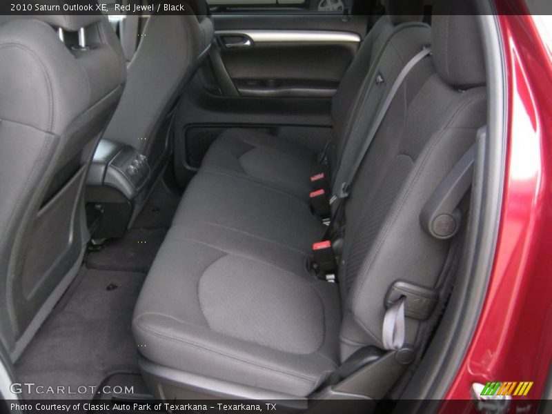 Red Jewel / Black 2010 Saturn Outlook XE