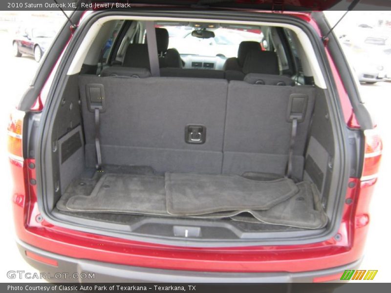 Red Jewel / Black 2010 Saturn Outlook XE