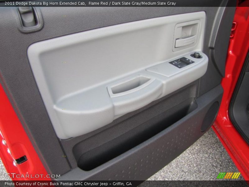 Door Panel of 2011 Dakota Big Horn Extended Cab