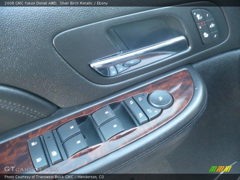Silver Birch Metallic / Ebony 2008 GMC Yukon Denali AWD