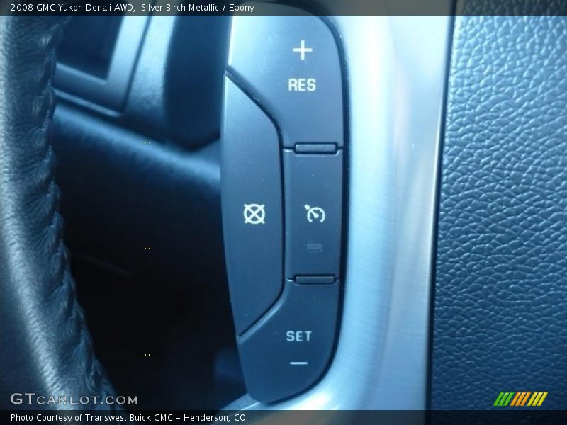 Silver Birch Metallic / Ebony 2008 GMC Yukon Denali AWD