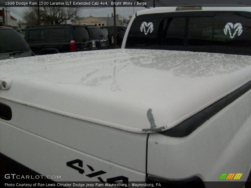 Bright White / Beige 1998 Dodge Ram 1500 Laramie SLT Extended Cab 4x4