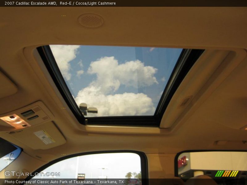 Red-E / Cocoa/Light Cashmere 2007 Cadillac Escalade AWD