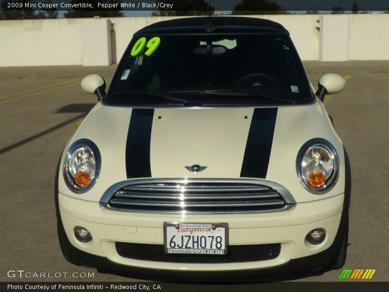 Pepper White / Black/Grey 2009 Mini Cooper Convertible