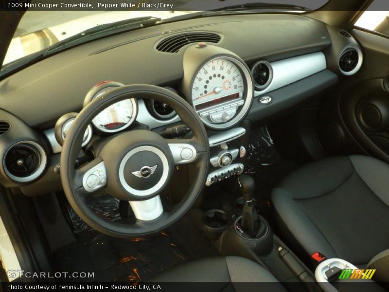Pepper White / Black/Grey 2009 Mini Cooper Convertible