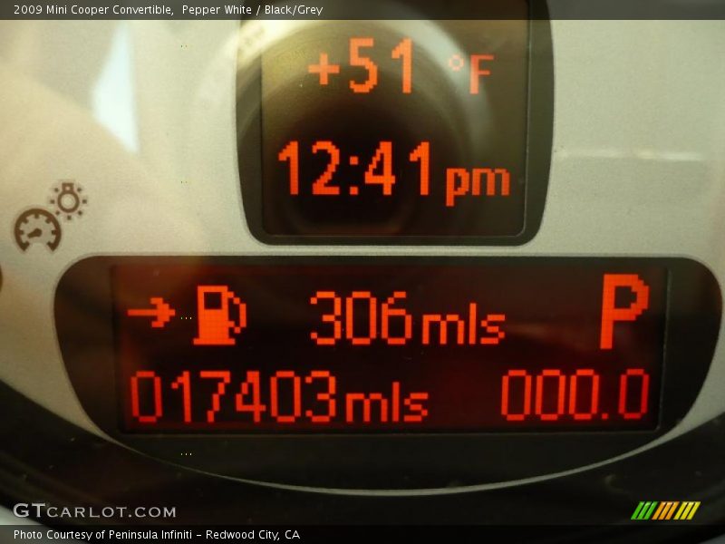 Pepper White / Black/Grey 2009 Mini Cooper Convertible