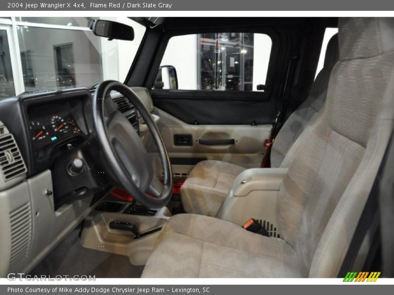 Flame Red / Dark Slate Gray 2004 Jeep Wrangler X 4x4