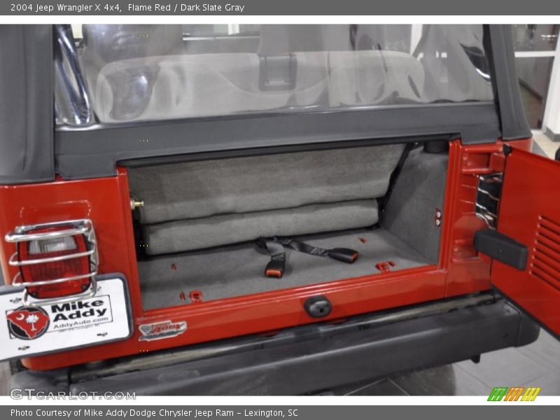 Flame Red / Dark Slate Gray 2004 Jeep Wrangler X 4x4