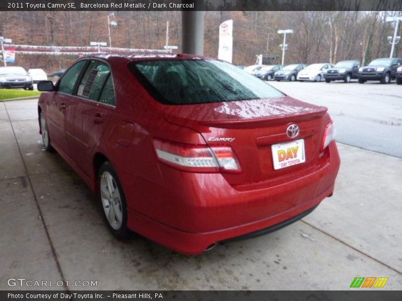 Barcelona Red Metallic / Dark Charcoal 2011 Toyota Camry SE