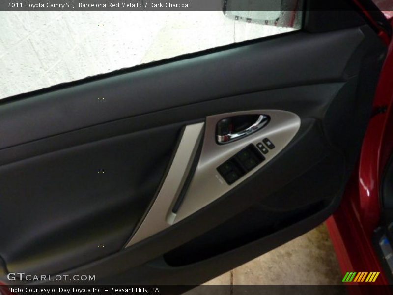 Barcelona Red Metallic / Dark Charcoal 2011 Toyota Camry SE