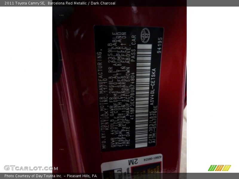 Barcelona Red Metallic / Dark Charcoal 2011 Toyota Camry SE