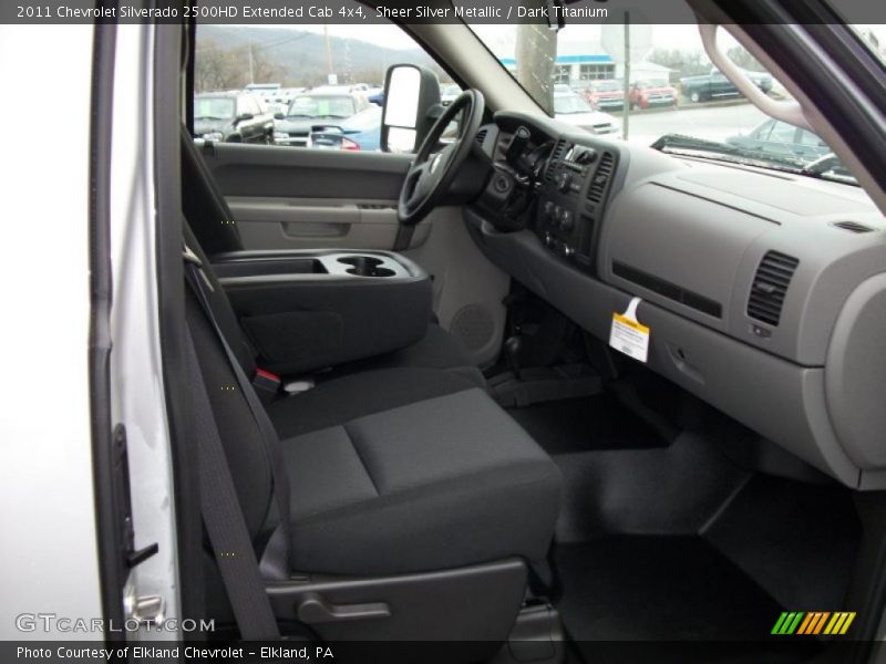 Sheer Silver Metallic / Dark Titanium 2011 Chevrolet Silverado 2500HD Extended Cab 4x4