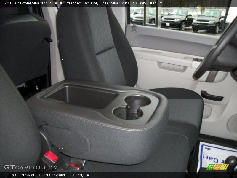 Sheer Silver Metallic / Dark Titanium 2011 Chevrolet Silverado 2500HD Extended Cab 4x4