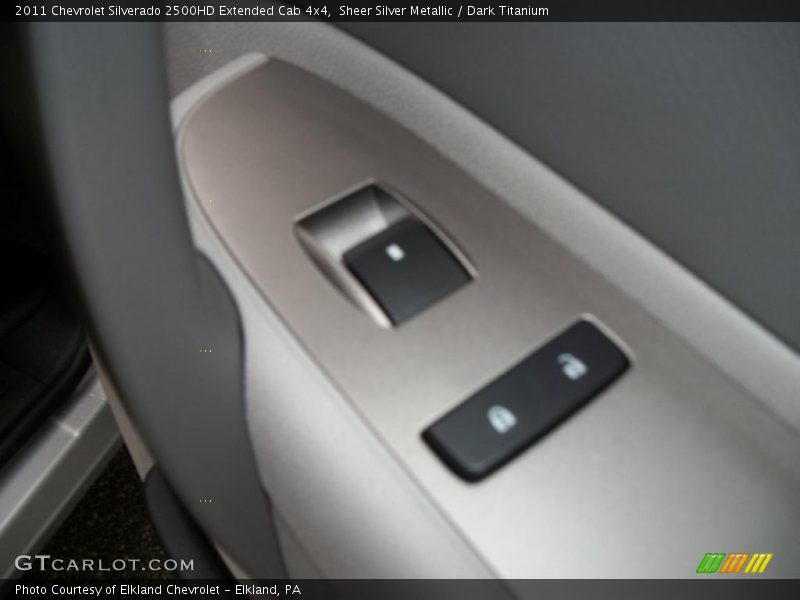 Sheer Silver Metallic / Dark Titanium 2011 Chevrolet Silverado 2500HD Extended Cab 4x4