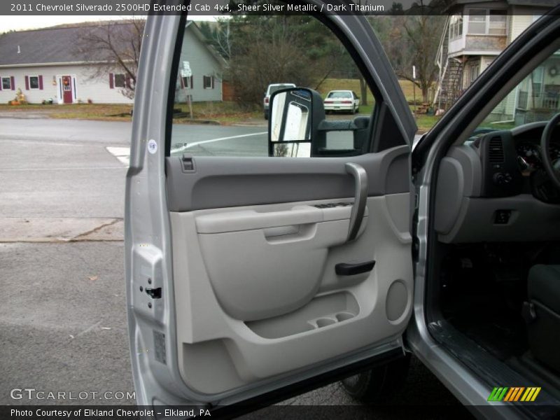 Sheer Silver Metallic / Dark Titanium 2011 Chevrolet Silverado 2500HD Extended Cab 4x4
