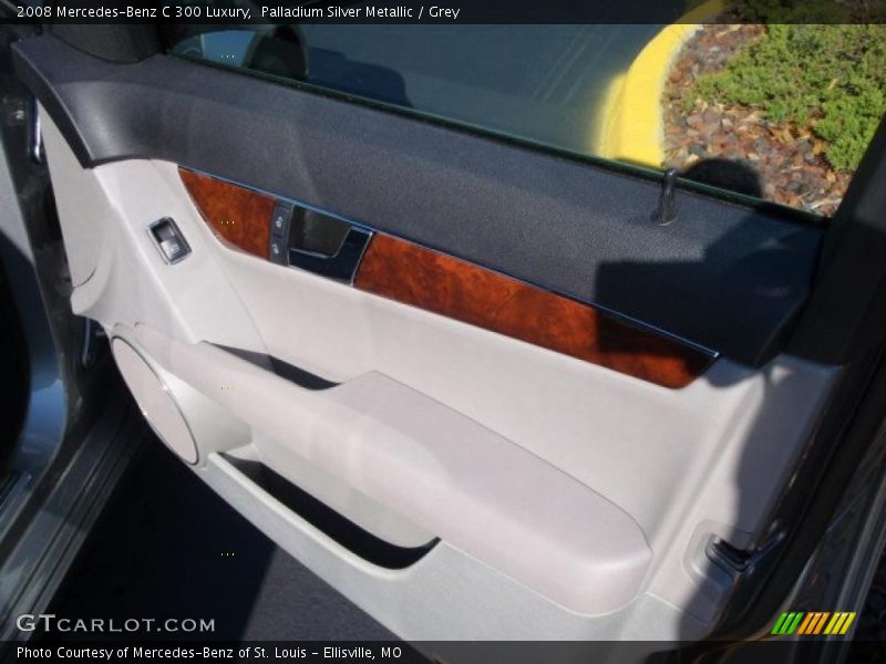 Palladium Silver Metallic / Grey 2008 Mercedes-Benz C 300 Luxury