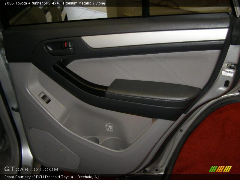 Titanium Metallic / Stone 2005 Toyota 4Runner SR5 4x4