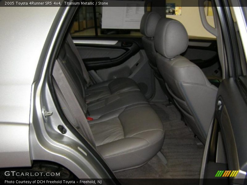 Titanium Metallic / Stone 2005 Toyota 4Runner SR5 4x4