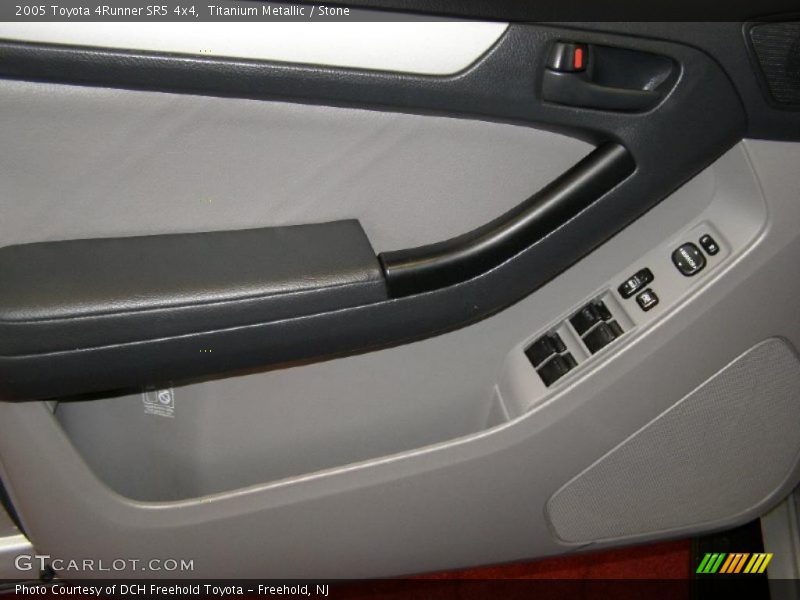 Titanium Metallic / Stone 2005 Toyota 4Runner SR5 4x4