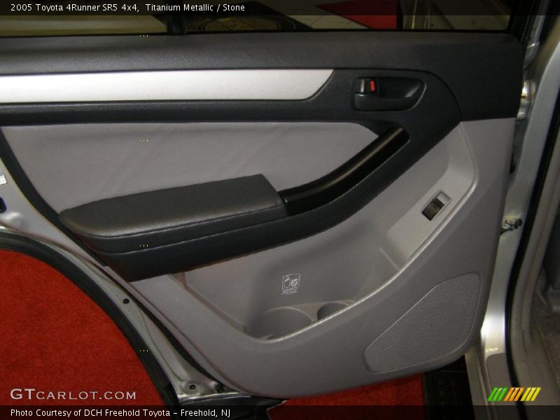 Titanium Metallic / Stone 2005 Toyota 4Runner SR5 4x4