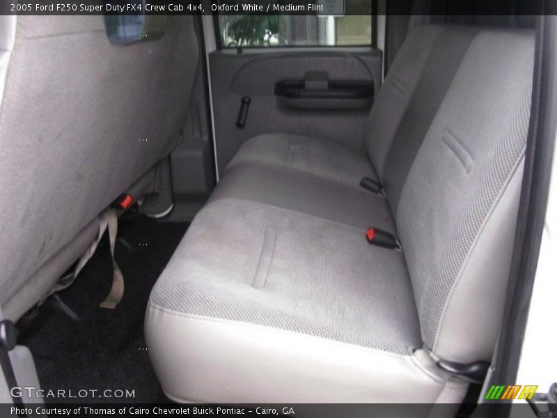 Oxford White / Medium Flint 2005 Ford F250 Super Duty FX4 Crew Cab 4x4