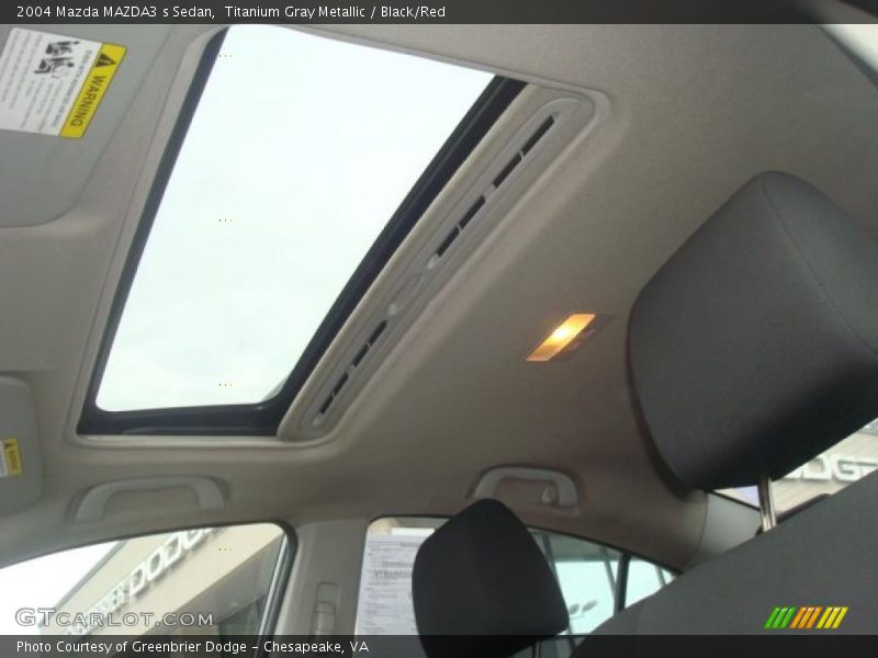 Titanium Gray Metallic / Black/Red 2004 Mazda MAZDA3 s Sedan