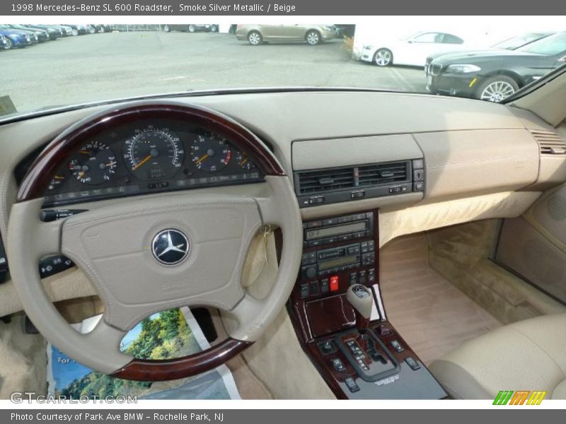 Dashboard of 1998 SL 600 Roadster