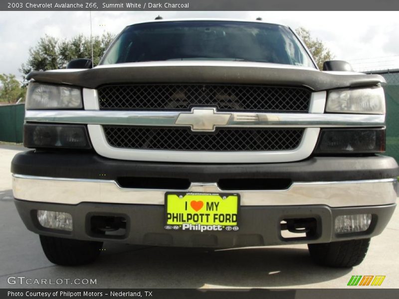 Summit White / Dark Charcoal 2003 Chevrolet Avalanche Z66