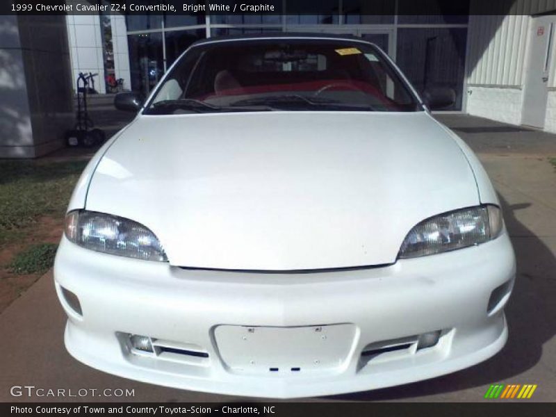 Bright White / Graphite 1999 Chevrolet Cavalier Z24 Convertible