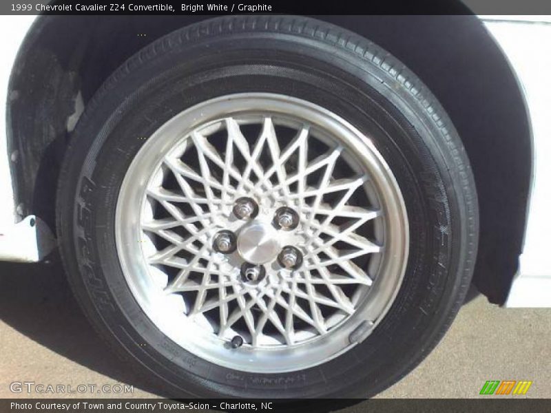 Bright White / Graphite 1999 Chevrolet Cavalier Z24 Convertible