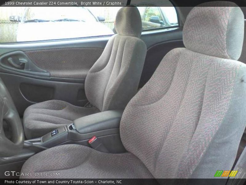 Bright White / Graphite 1999 Chevrolet Cavalier Z24 Convertible