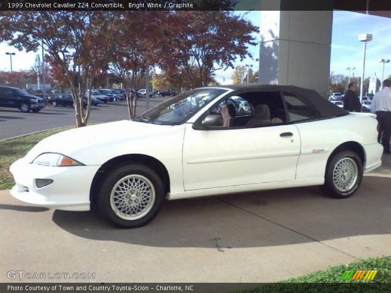  1999 Cavalier Z24 Convertible Bright White