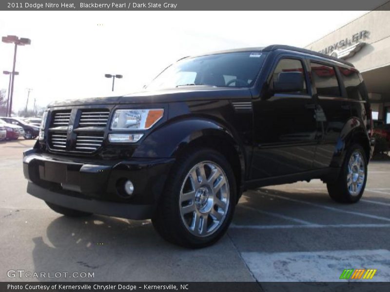 Blackberry Pearl / Dark Slate Gray 2011 Dodge Nitro Heat