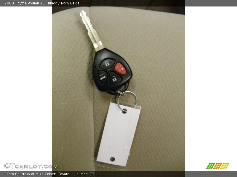 Black / Ivory Beige 2008 Toyota Avalon XL