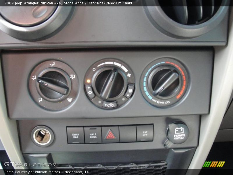Stone White / Dark Khaki/Medium Khaki 2009 Jeep Wrangler Rubicon 4x4
