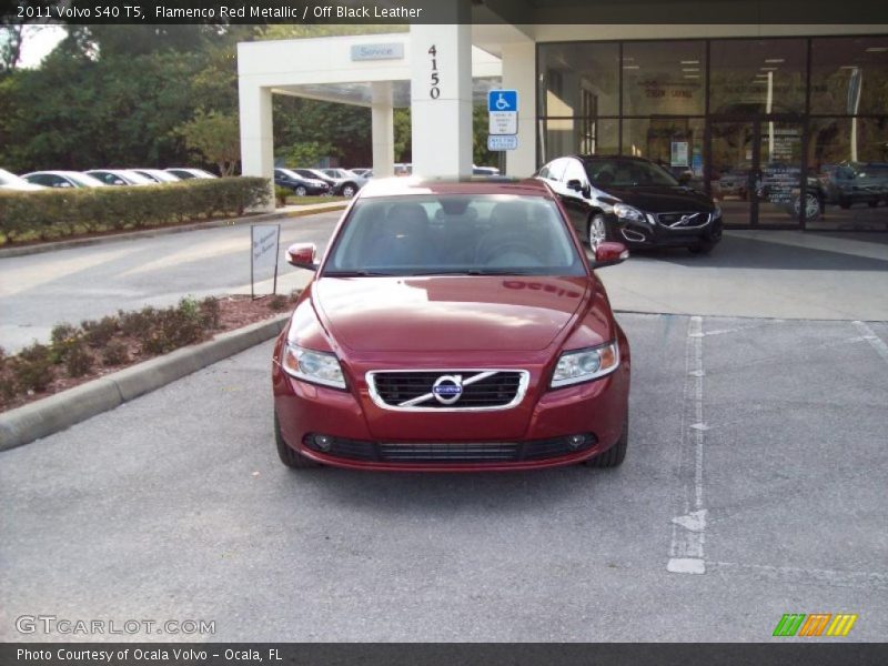 Flamenco Red Metallic / Off Black Leather 2011 Volvo S40 T5