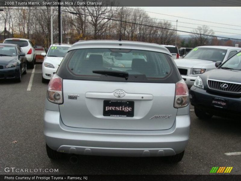 Silver Streak Mica / Dark Charcoal 2008 Toyota Matrix