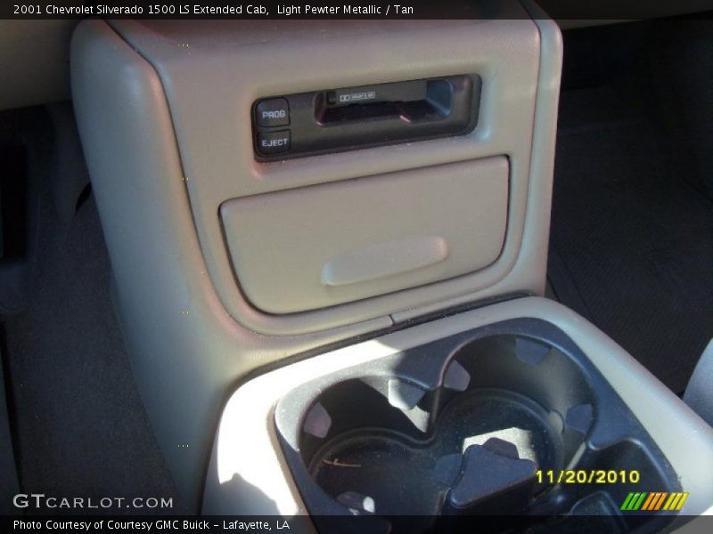 Light Pewter Metallic / Tan 2001 Chevrolet Silverado 1500 LS Extended Cab