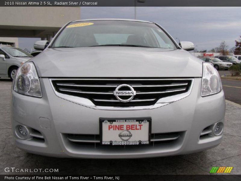 Radiant Silver / Charcoal 2010 Nissan Altima 2.5 SL