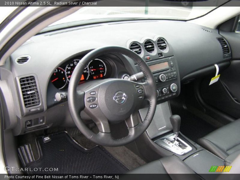 Radiant Silver / Charcoal 2010 Nissan Altima 2.5 SL