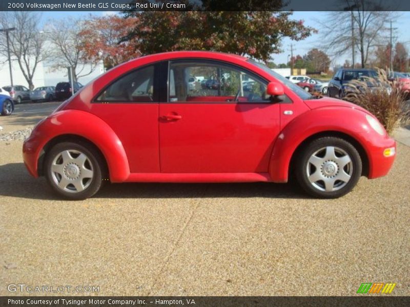 Red Uni / Cream 2000 Volkswagen New Beetle GLS Coupe