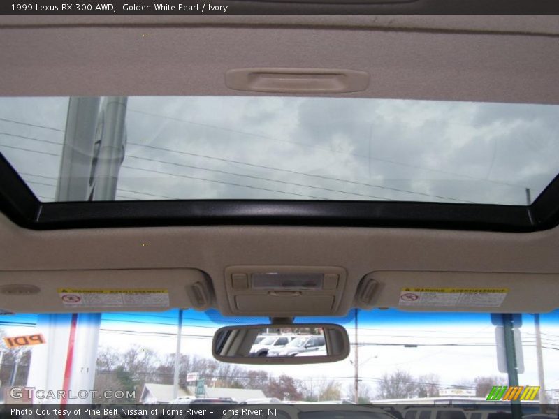 Golden White Pearl / Ivory 1999 Lexus RX 300 AWD