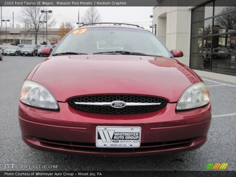 Matador Red Metallic / Medium Graphite 2003 Ford Taurus SE Wagon