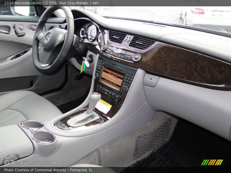 Dashboard of 2010 CLS 550