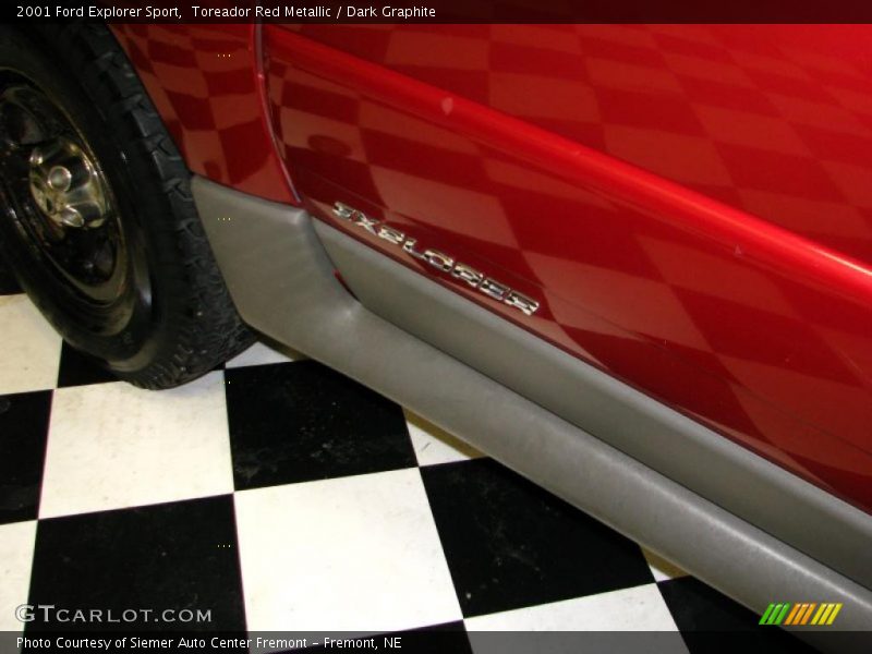 Toreador Red Metallic / Dark Graphite 2001 Ford Explorer Sport