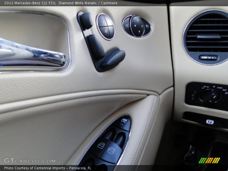 Diamond White Metallic / Cashmere 2011 Mercedes-Benz CLS 550