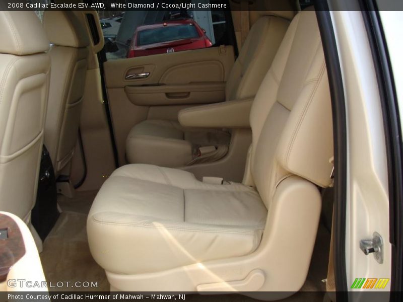 White Diamond / Cocoa/Light Cashmere 2008 Cadillac Escalade ESV AWD