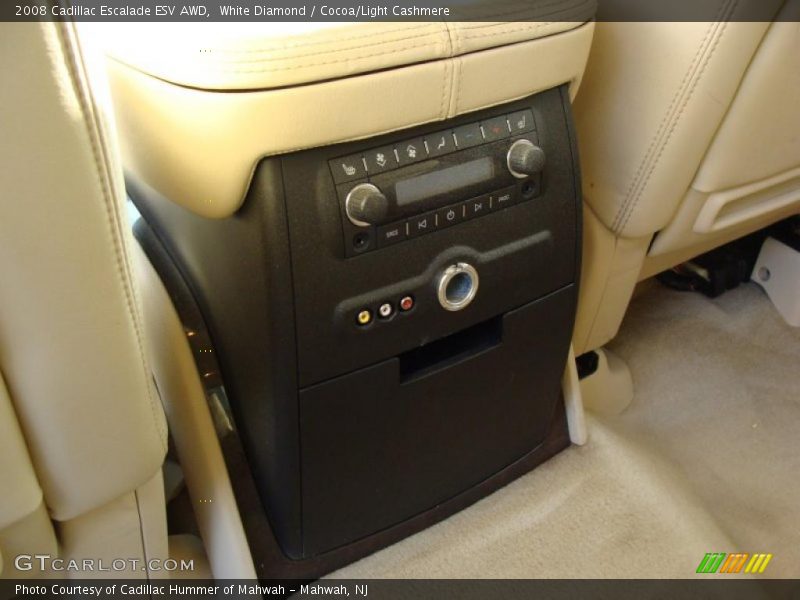 White Diamond / Cocoa/Light Cashmere 2008 Cadillac Escalade ESV AWD