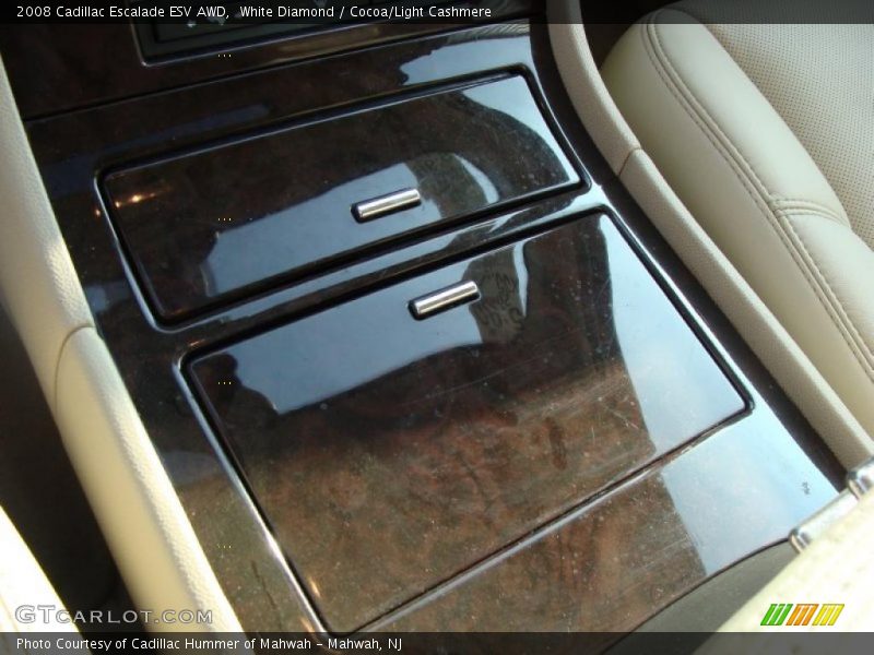 White Diamond / Cocoa/Light Cashmere 2008 Cadillac Escalade ESV AWD