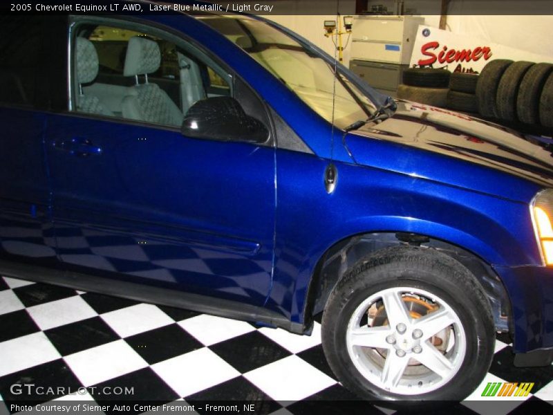 Laser Blue Metallic / Light Gray 2005 Chevrolet Equinox LT AWD